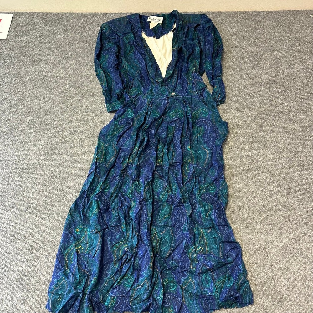 R.J. Stevens Dress Womens Size 12 Blue Paisley Rayon Pleated Vintage Made in USA